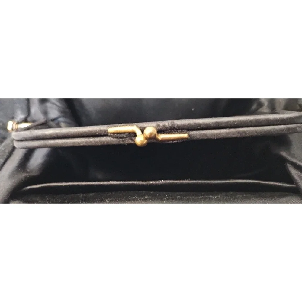 Vtg‎ 1940's Black Cloth Purse Handbag w/Gold accents to open